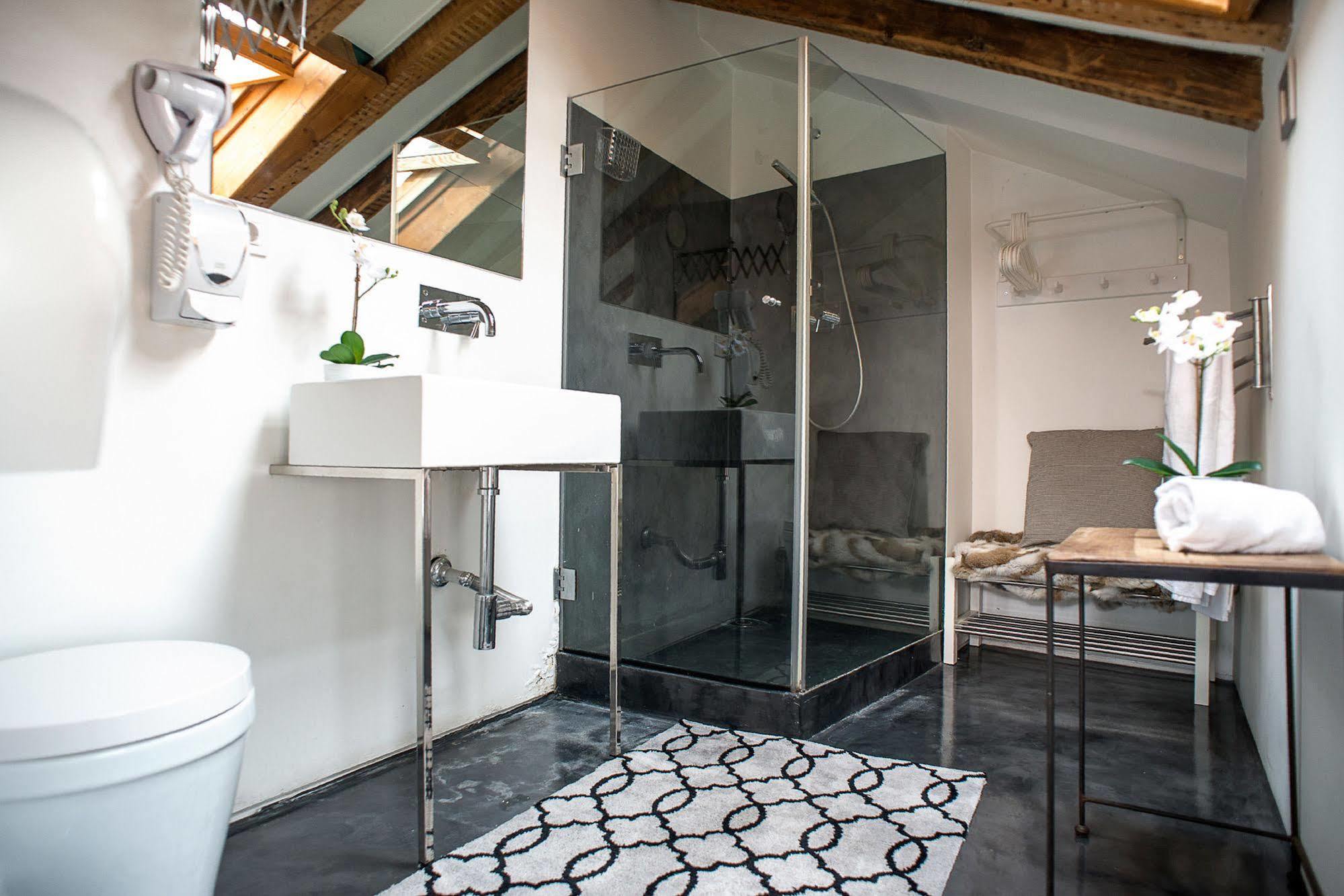 No Limit Bairro Alto Hostel